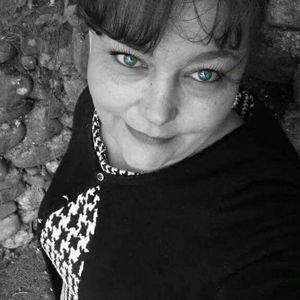 Meet your Posher, Joan